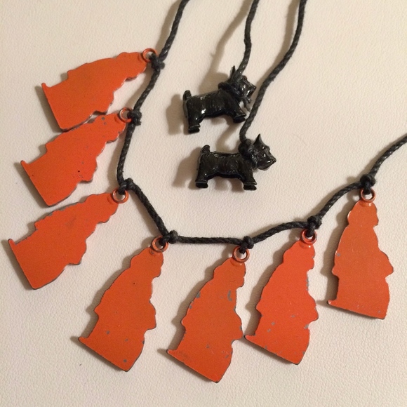 Vintage Cracker Jack Charm Necklace - Picture 5 of 7